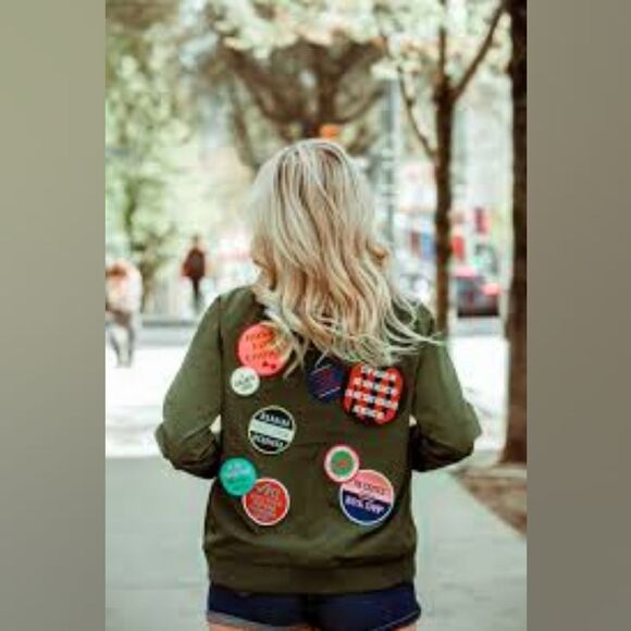Wildfang Wild Feminist Collection Olive Bomber Jacket with Patches XS - Picture 1 of 13